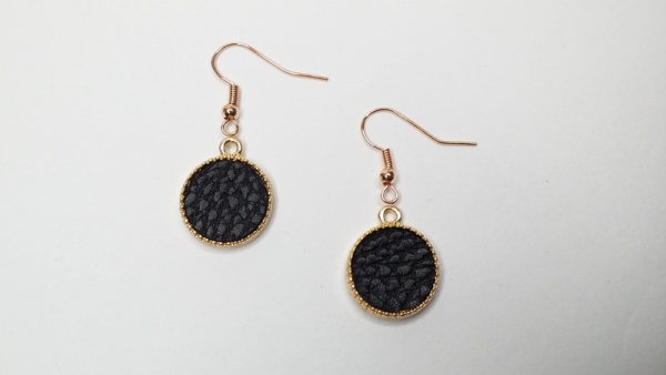 Kreis Ohrringe hell goldfarben rund schwarz